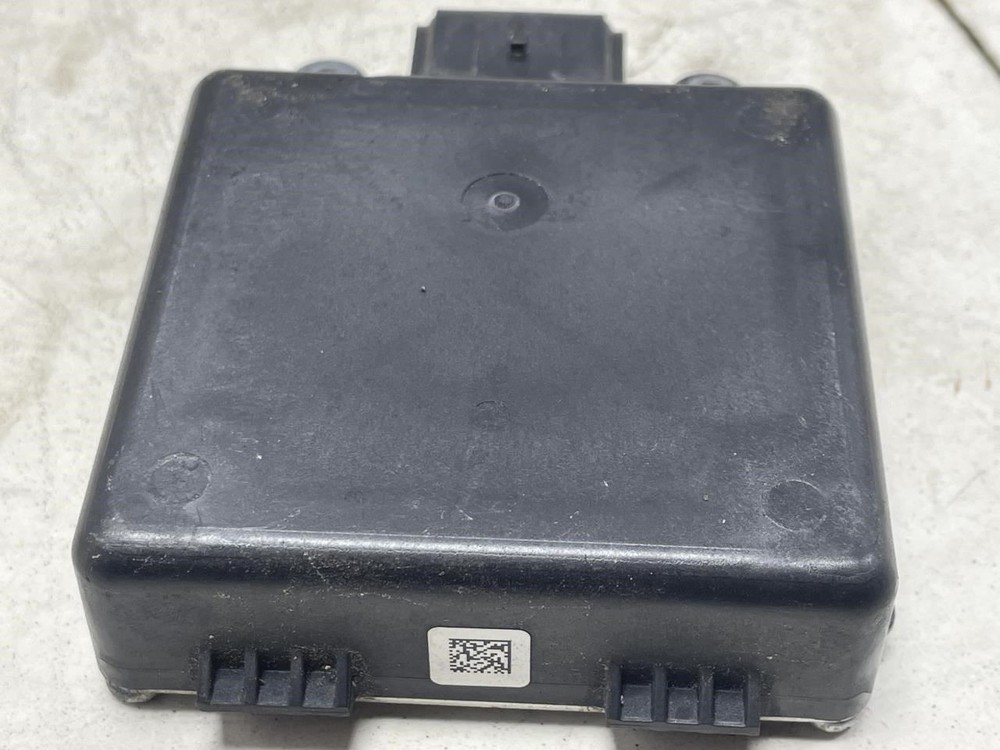 2015 JEEP GRAND CHEROKEE REAR BLIND SPOT RADAR SENSOR MODULE OEM