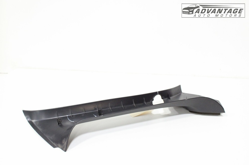 2018-24 FREIGHTLINER CASCADIA 126 FRONT LEFT UPPER A PILLAR COVER TRIM PANEL OEM