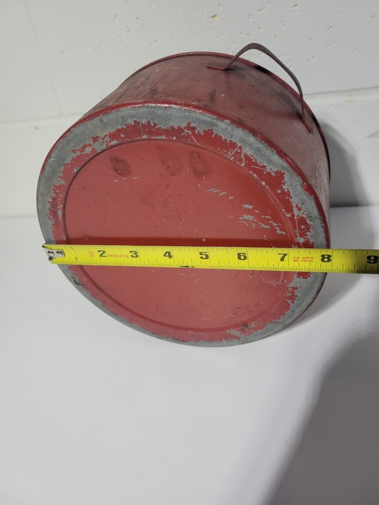 Eagle Mfg P702 Plunger Can