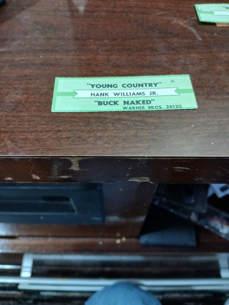 Hank williams jr jukebox title strip