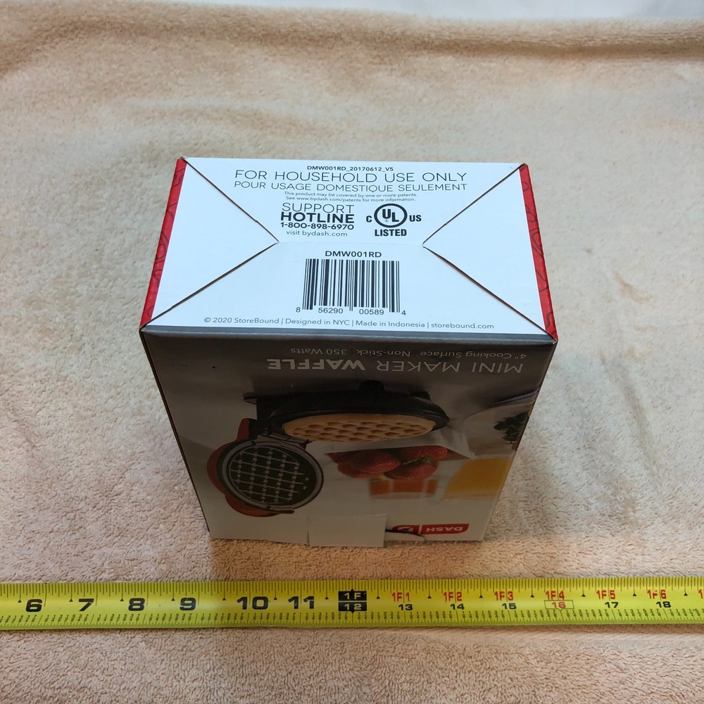 DASH BRAND MINI 4" WAFFLE MAKER