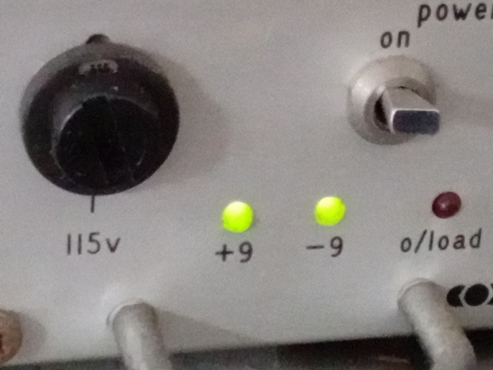 Michael Cox Electronics Ltd.; England NTSC CODER 203 +302/2BG + POWER SUPPLY