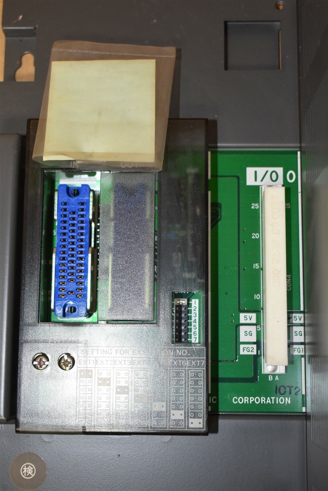 Mitsubishi Electric MELSEC Programmable Controller NA40 w/ Backpane Unit