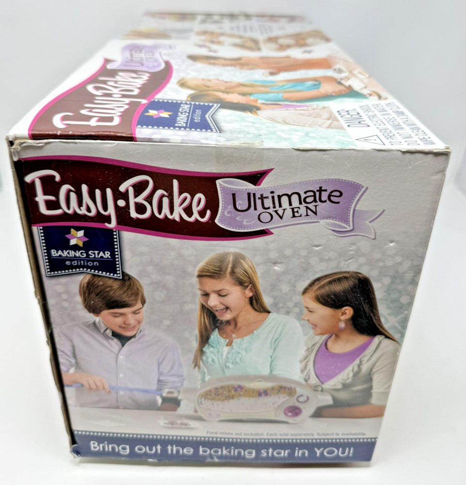 Easy Bake Ultimate Oven Baking Star Edition - New