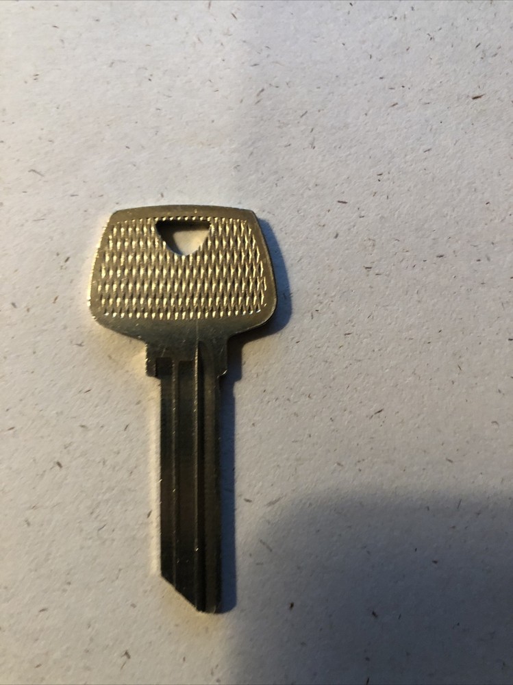 LH key blank for Sargent locks. One Key