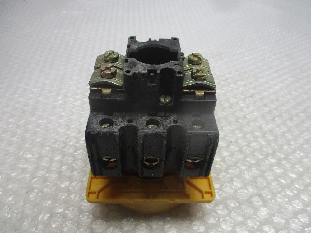 KLOCKNER MOELLER P3-63 DISCONNECT SWITCH NSNP