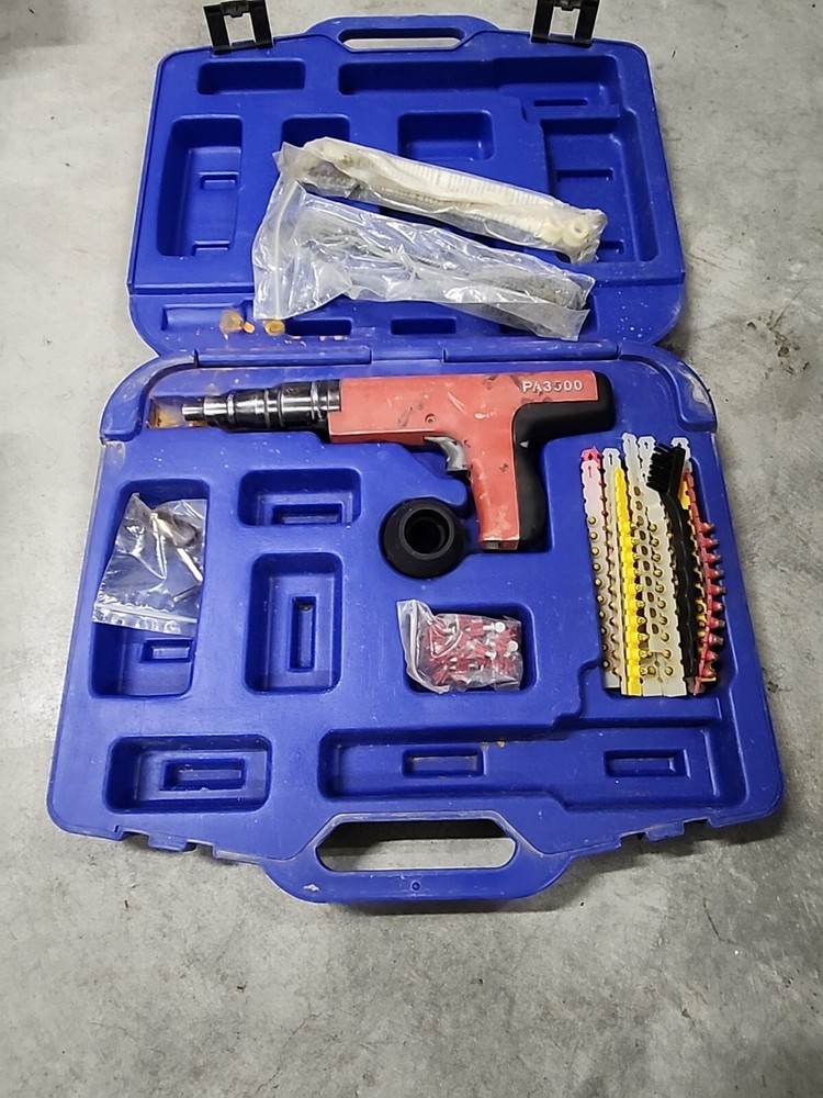 Powers PA3500 Powder Fastener With Accessories CLEAN! NICE!