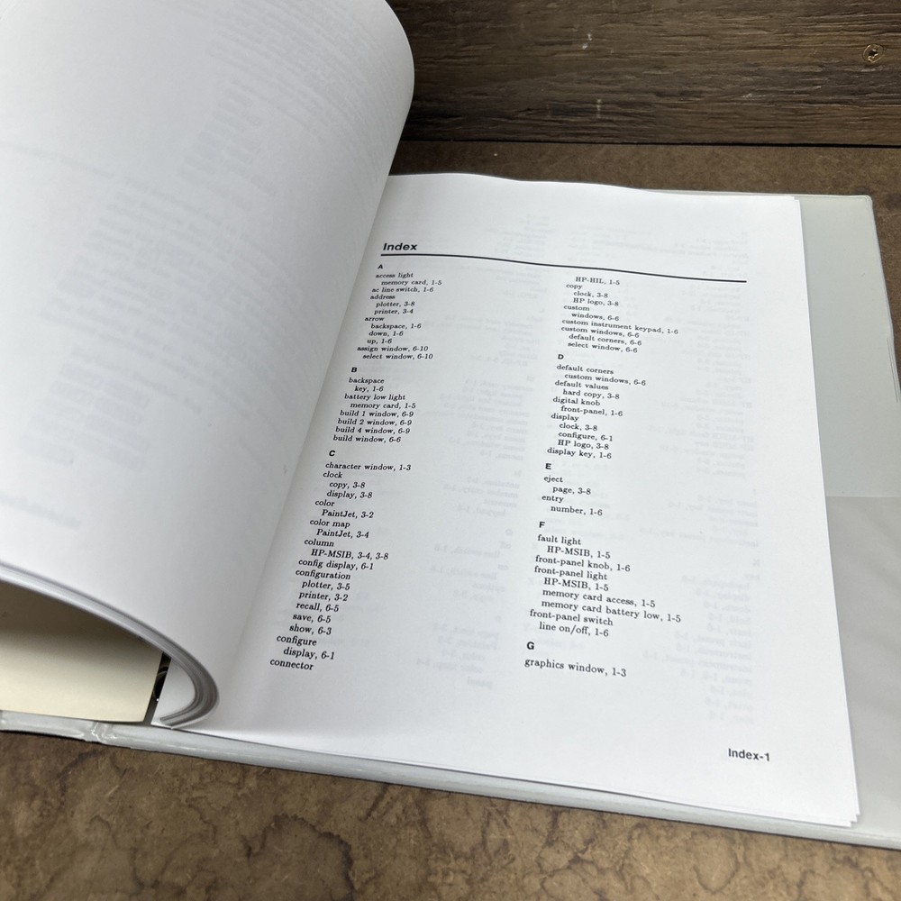 HP 70004A Display Operation Manual