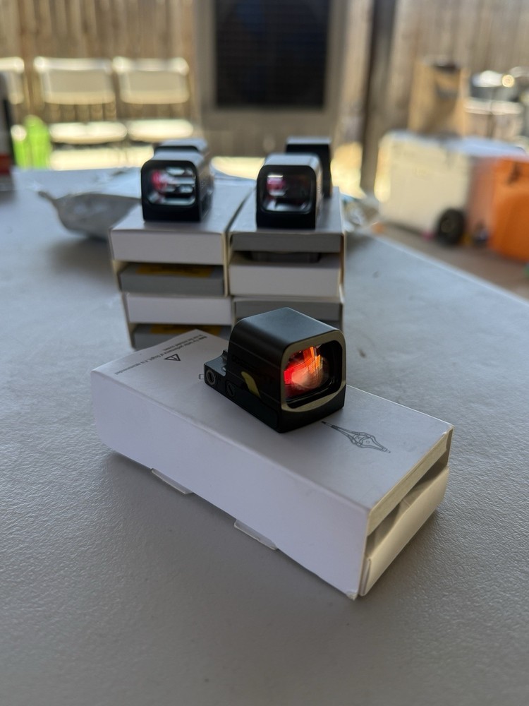 OSIGHT SE Enclosed Micro Reflex Sight – 2 MOA Dot & 32 MOA Circle Dual Reticle