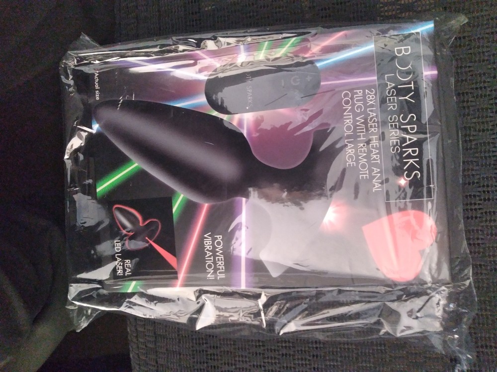 Anal plug (L) with laser light