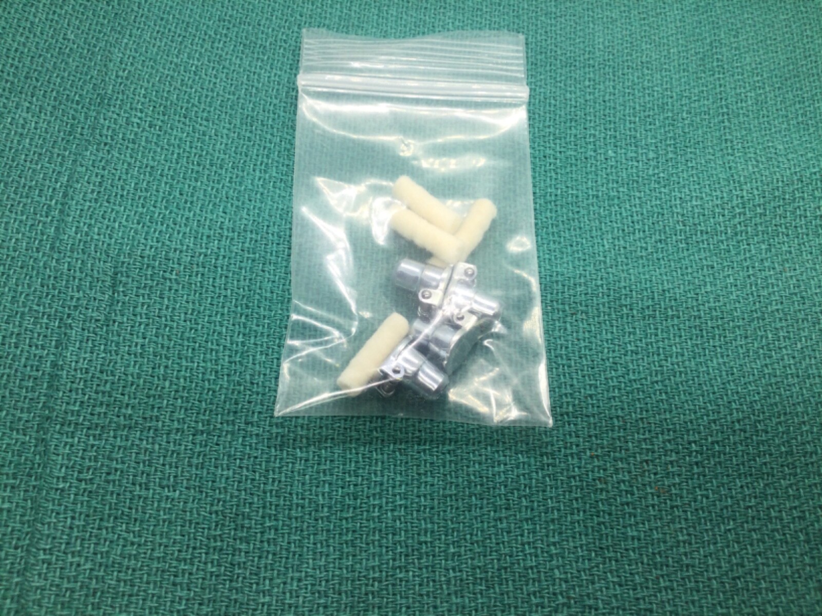 1/4” drive in style flip top machine oil cups