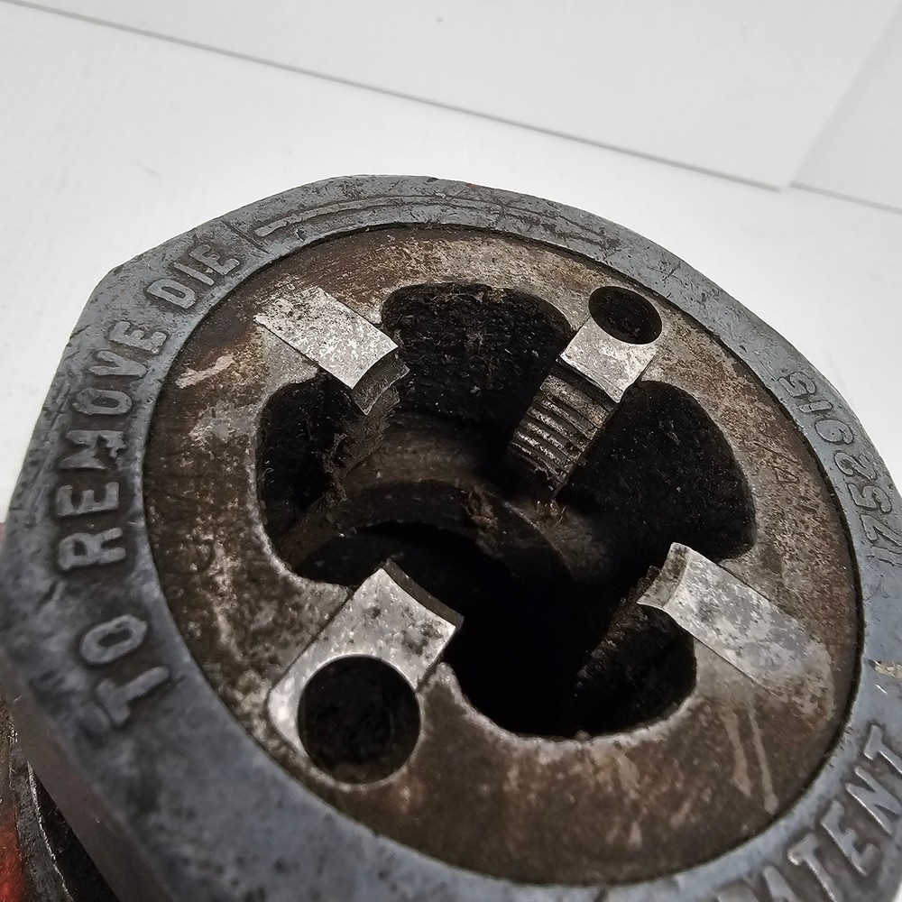 NYE Pipe threader P740, No. 80 & No. 11