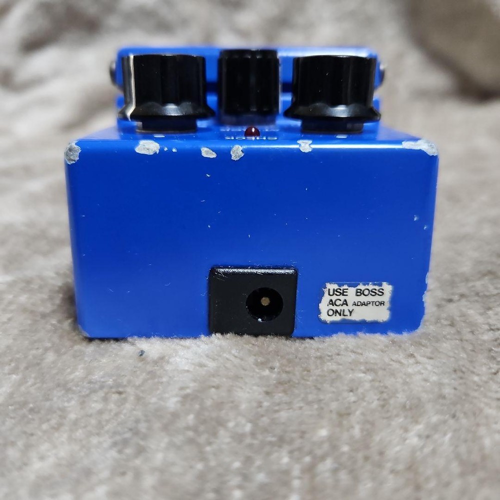 BOSS CS-2 Compression Sustainer Guitar Effects Pedal used