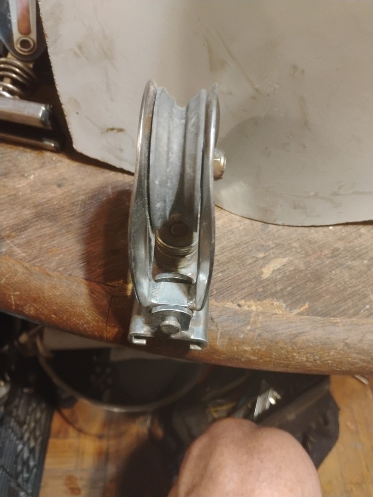 Schaefer Half Moon Slide Car 1 1/4" Track