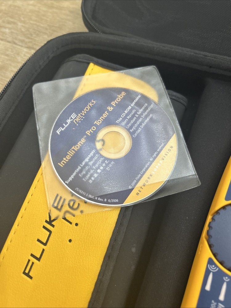 Fluke Networks Microscanner2 Cable Verifier Tester Kit MS2-100 Intellitone Pro 2