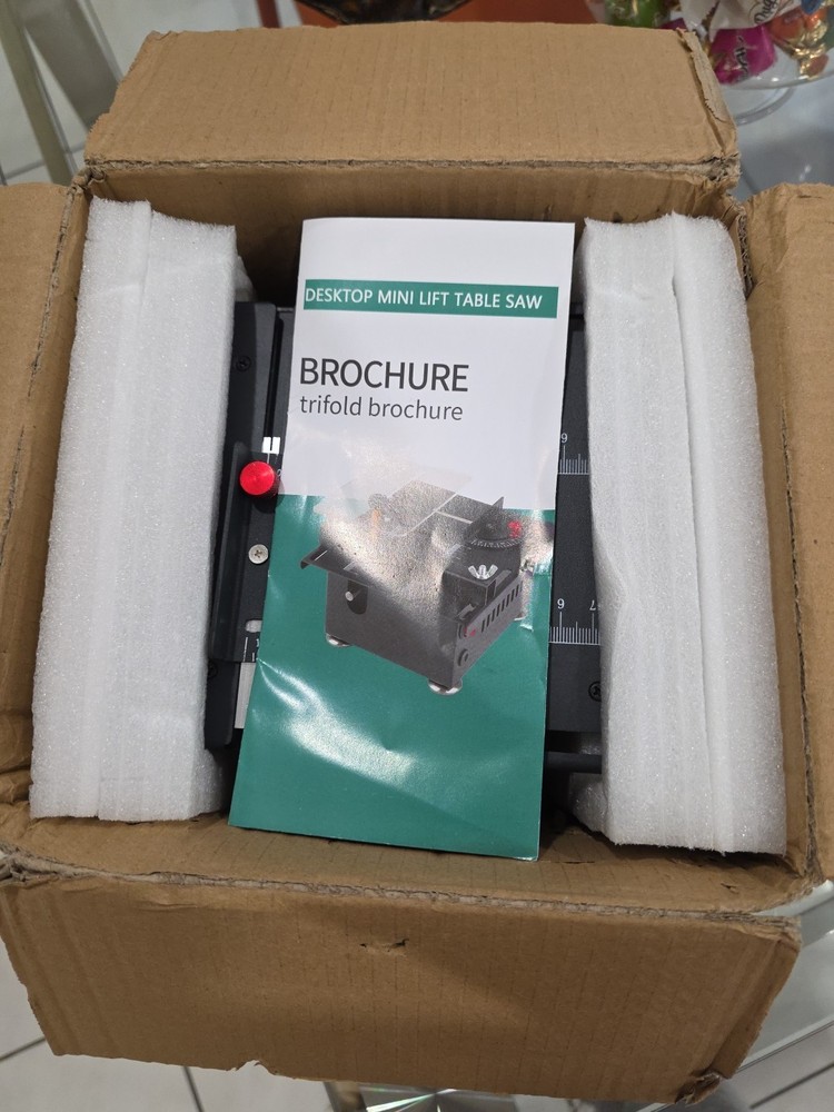 Mini Table Saw, Mini Multi Functional Table Saw for Crafts, 7-Speed Adjustable P