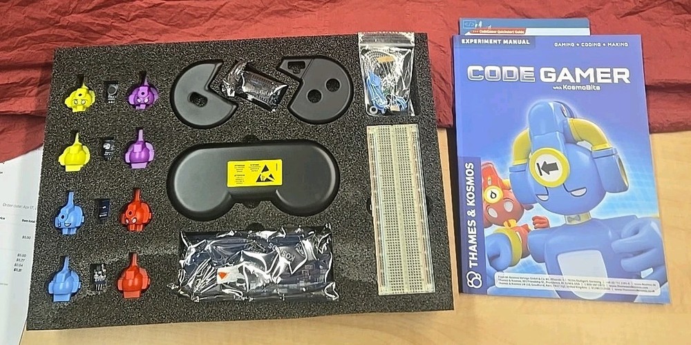 CIB! Thames & Kosmos Code Gamer with KosmoBits Arduino Coding Game and Workshop