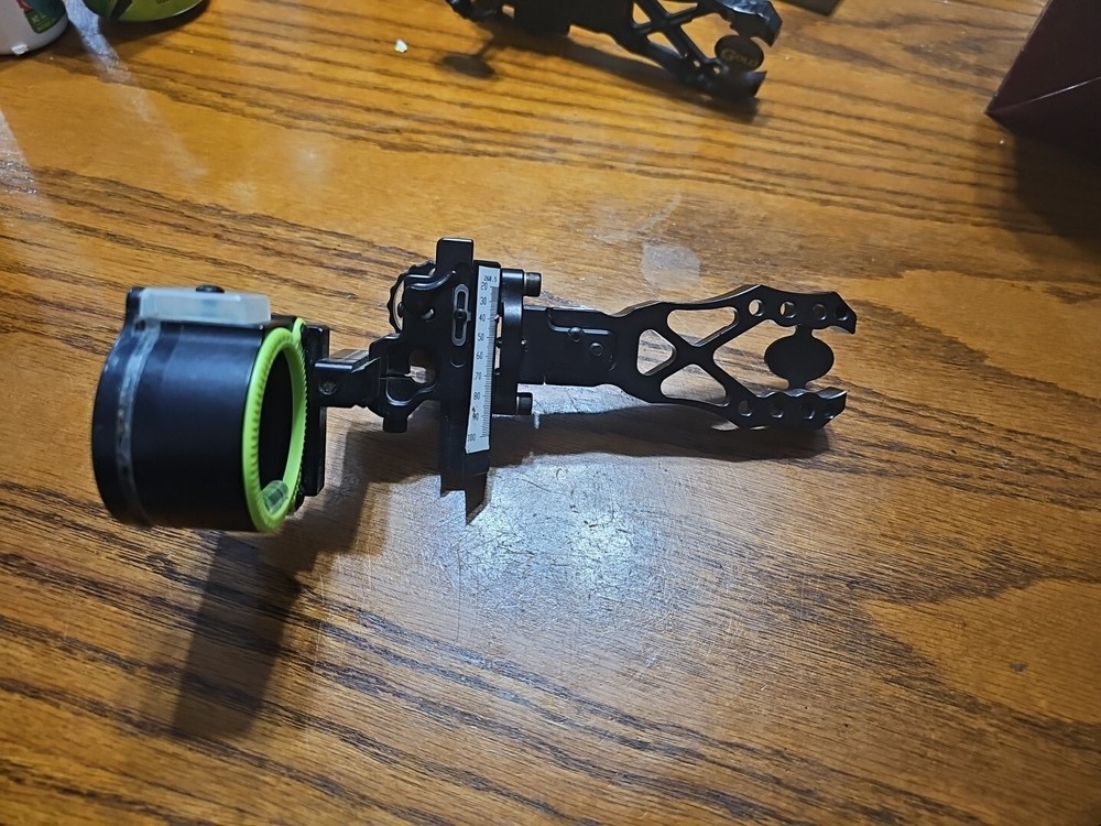 Black Gold Ascent Verdict Single Pin