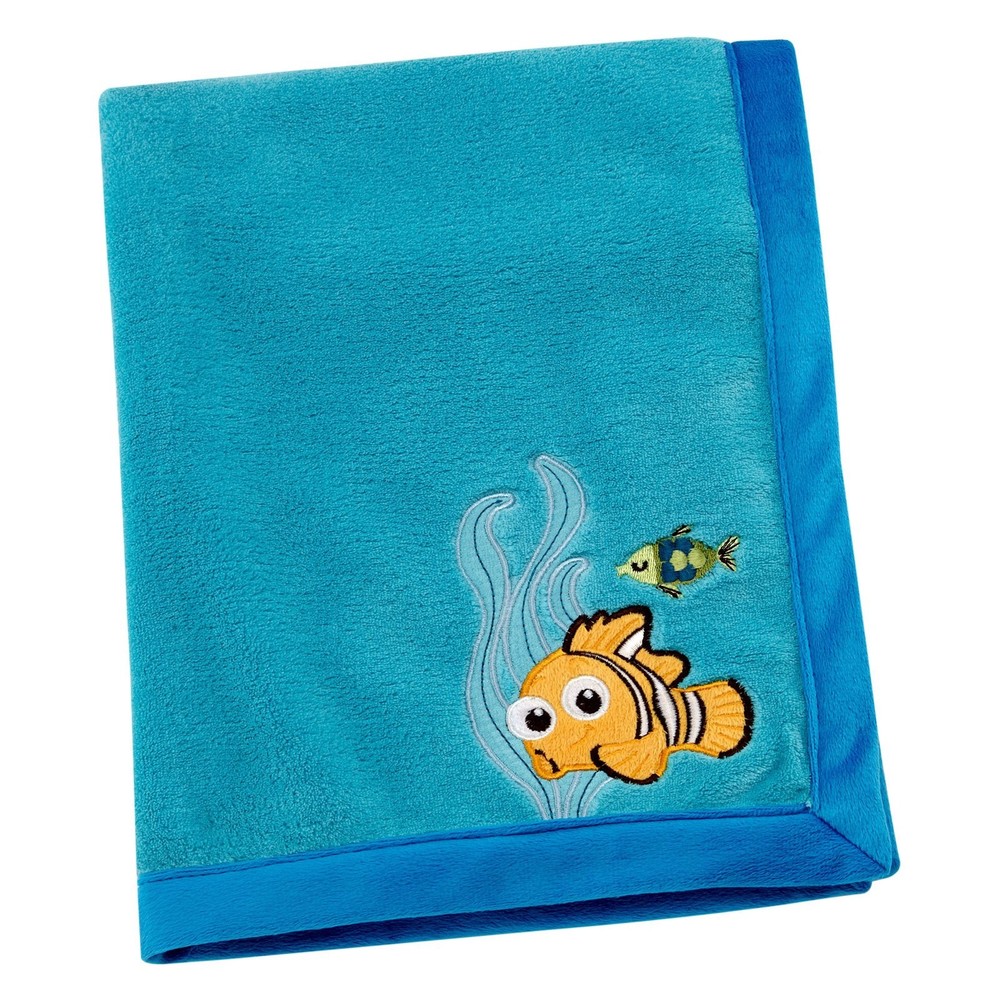 Disney Nemo 11 Piece Crib Bedding Set