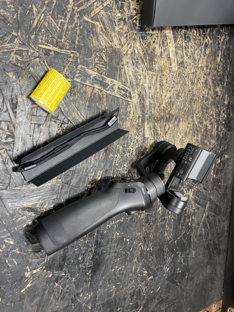 Original DJI Osmo Mobile 1 Barely used