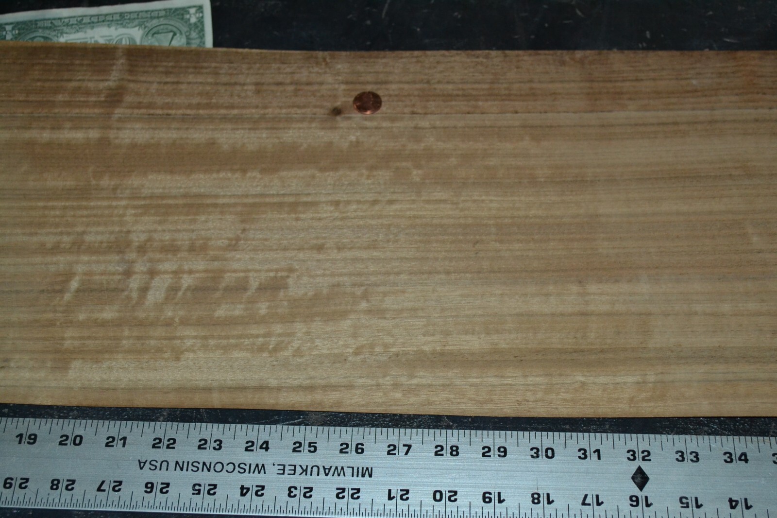 Shedua Raw Wood Veneer Sheet 9.5 x 39 inches 1/42nd BLEMISHED M4674-32