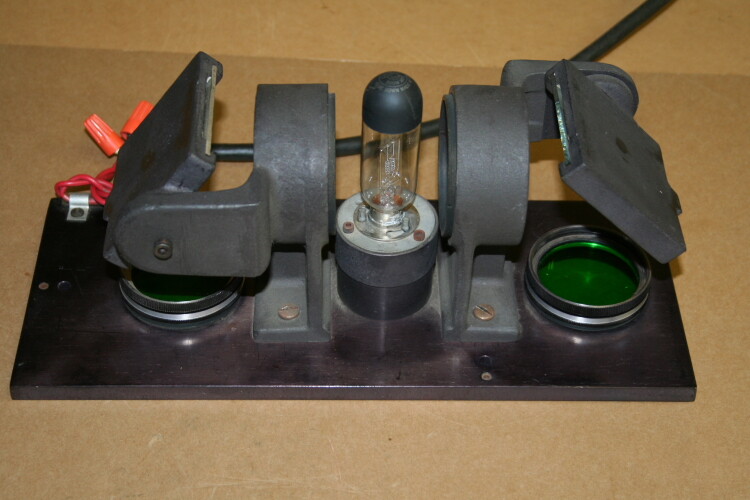 EDNALITE ,Light Source, Optics, 200 Watts, Dual Reflector, Green Filter