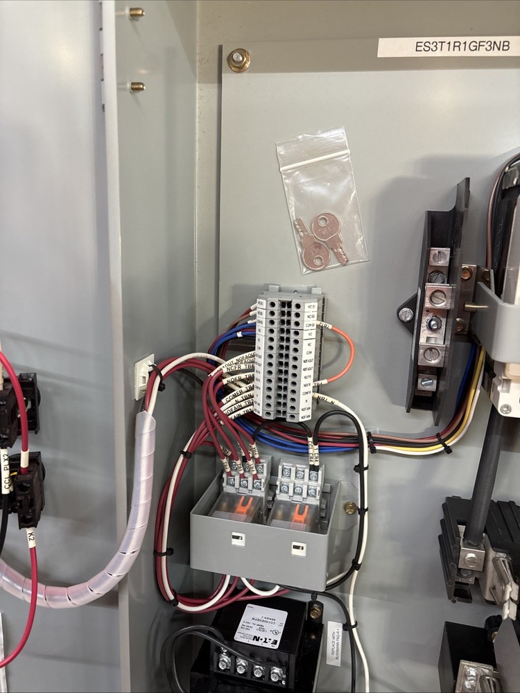 Eaton ES3T1R1GF3NB Elevator Control Switch - 100 Amp