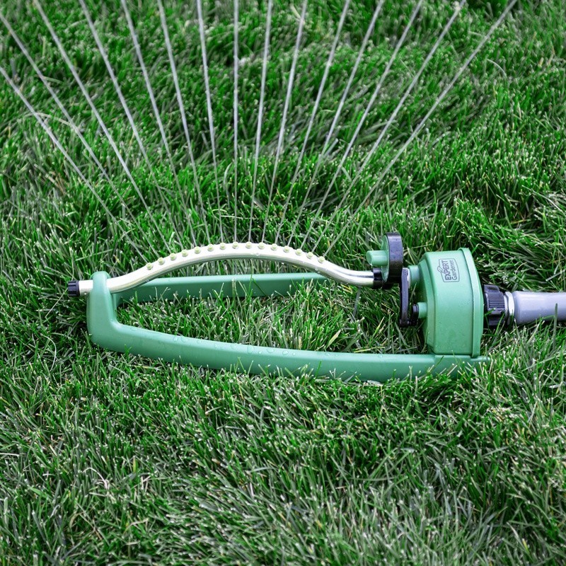 3000 sq ft Oscillating Sprinkler Adjustable Flow Durable Base Garden Hose Ready
