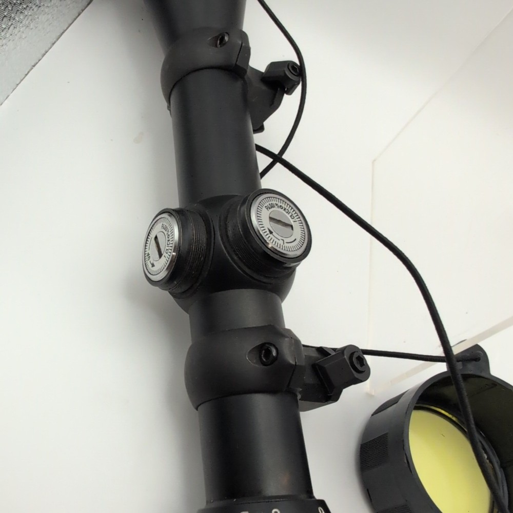 Tasco Rifle Scope Optics 39x40spl JS.2000.05 Missing adjustment knob covers