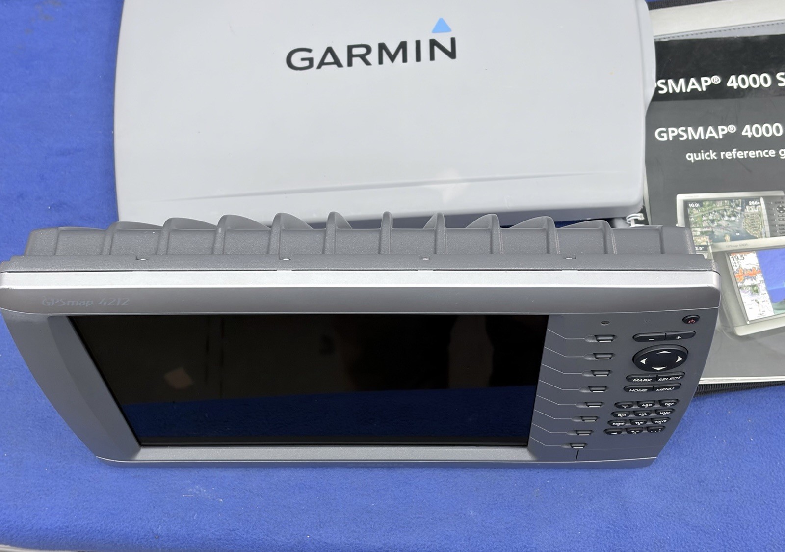 Garmin GPSmap 4212 GPS Chartplotter Multifunction Display W/ Cover- VERY CLEAN!