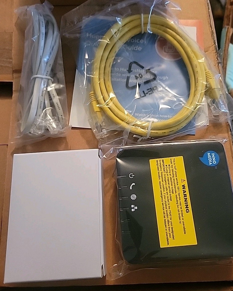 Innomedia MTA8328-1N Analog Terminal Adapter Black 49572