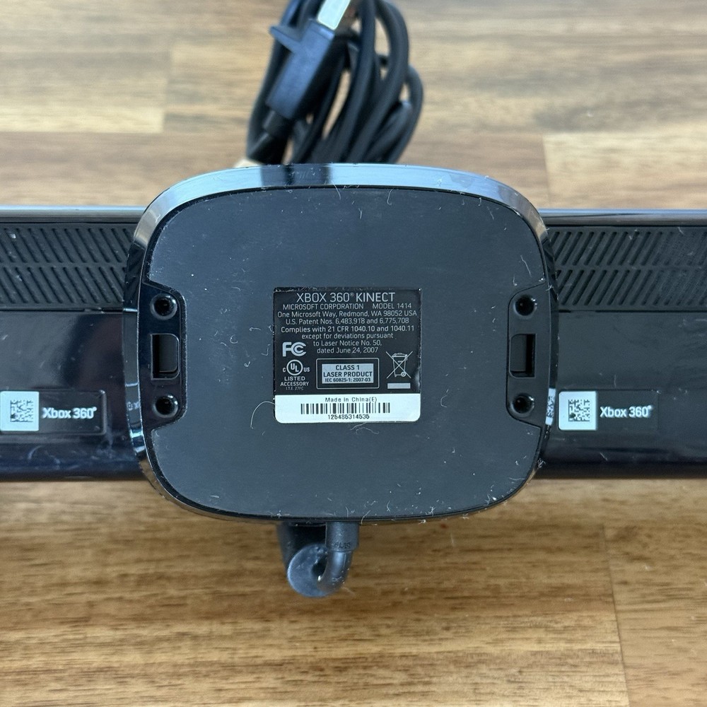 OEM Microsoft Xbox 360 Kinect Motion Sensor Bar + Kinect Adventures! Complete