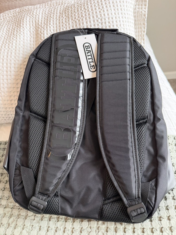 Battle Vault Backpack - Lightweight & Durable Bag with Large Black/Black