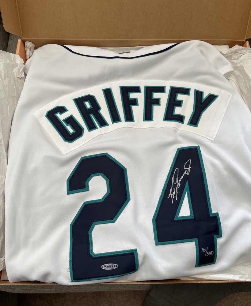 Ken Griffey Jr Signed Mariners Alternate Jersey Upper Deck Authentic Auto 16/500