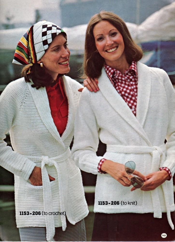 Bernat No. 206 RIGHT IN WHITE SWEATERS Knitting Pattern Leaflet