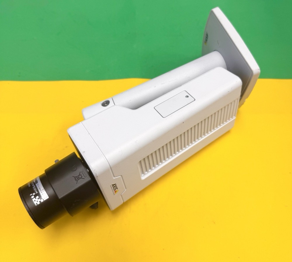 *Working* Axis P1367 5MP IP  Network Camera 0762-001
