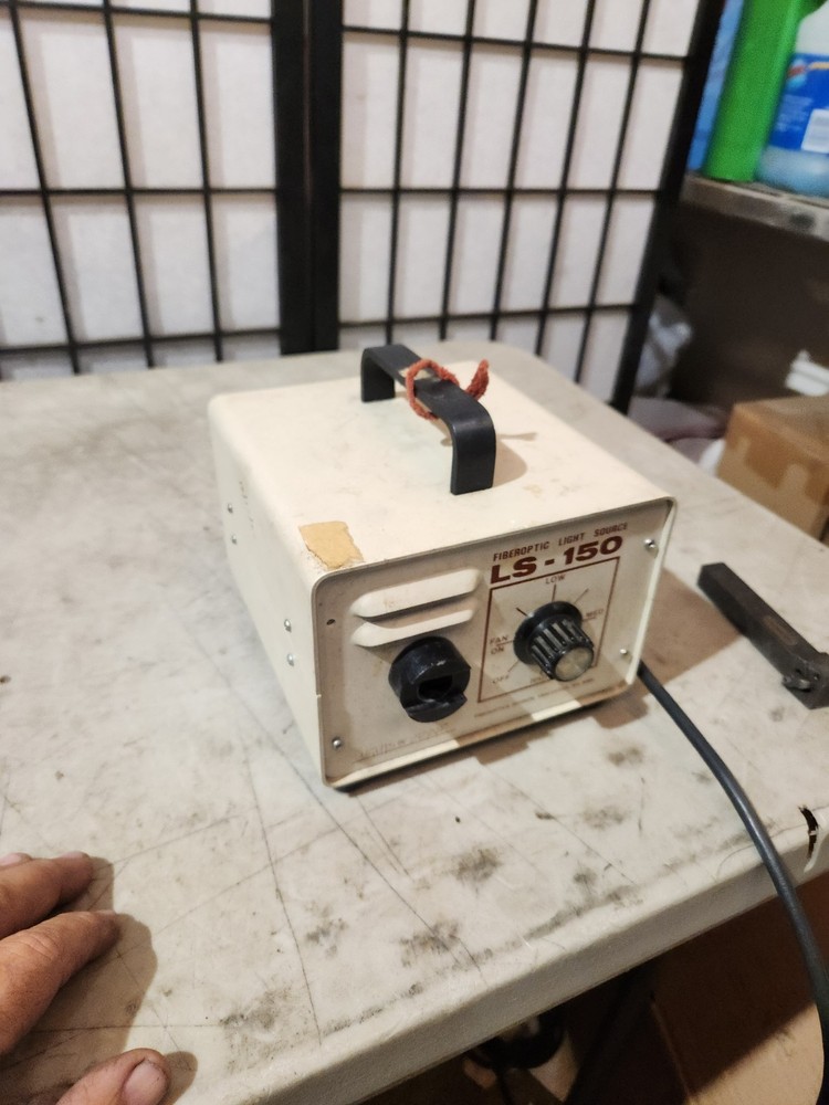 Fiberoptic Light Source LS-150 Lights by O'Ryan