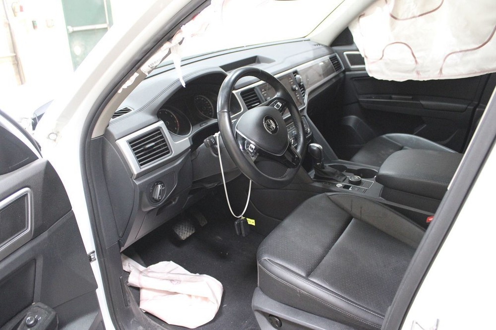 Camera/Projector Camera Front Windshield Mounted Fits 18-20 ATLAS 3028704