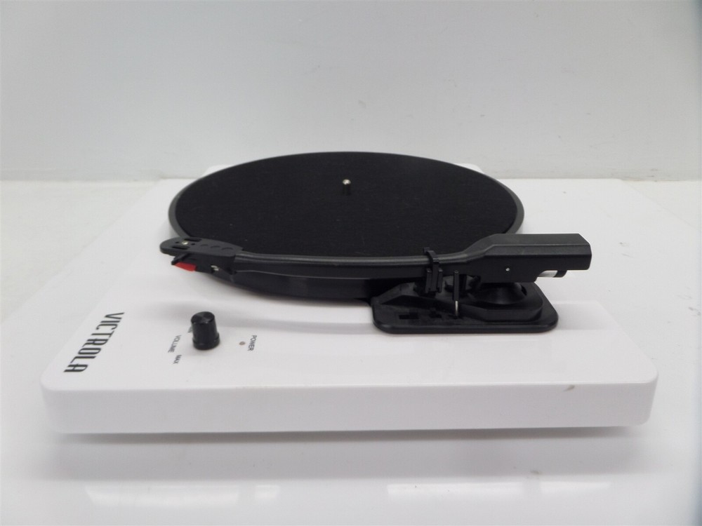 Victrola ITUT-420 Modern Bluetooth Stereo Turntable Record Player - White