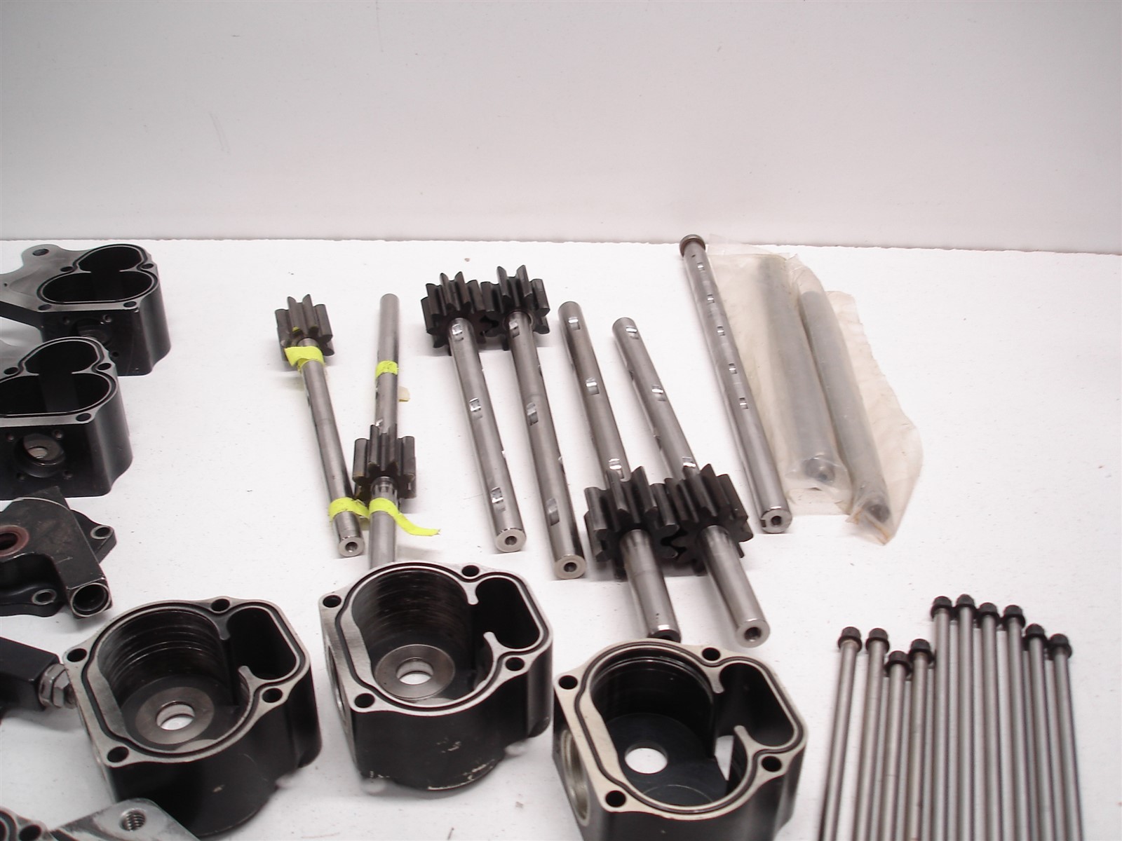 NASCAR BULK LOT AUTO VERDI ALUMINUM ROTOR TYPE DRY SUMP OIL PUMP ASSORTED PARTS