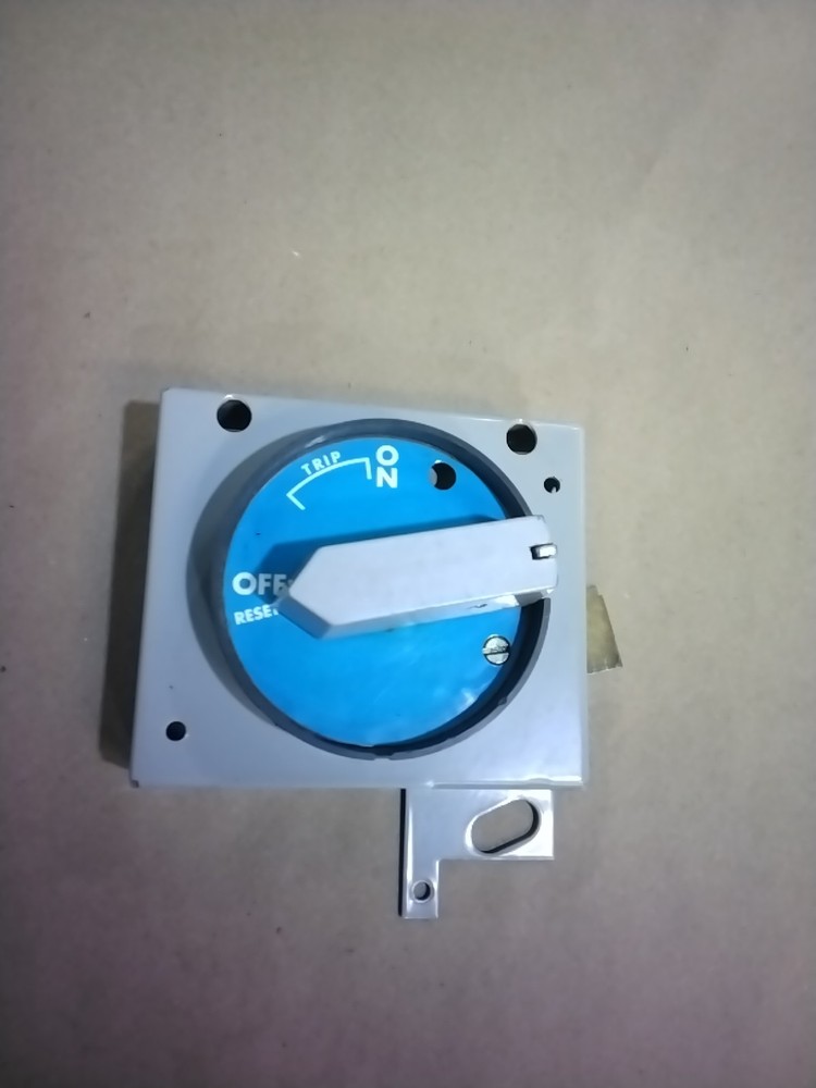 GENERAL ELECTRIC TEFR1B A315 ROTARY DISCONNECT SWITCH