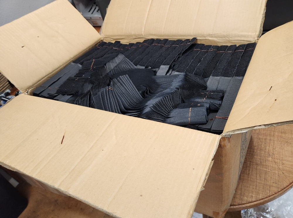 Black 1" x 13.5" Hook & Loop Non-Adhesive Strips - 4000 Quantity