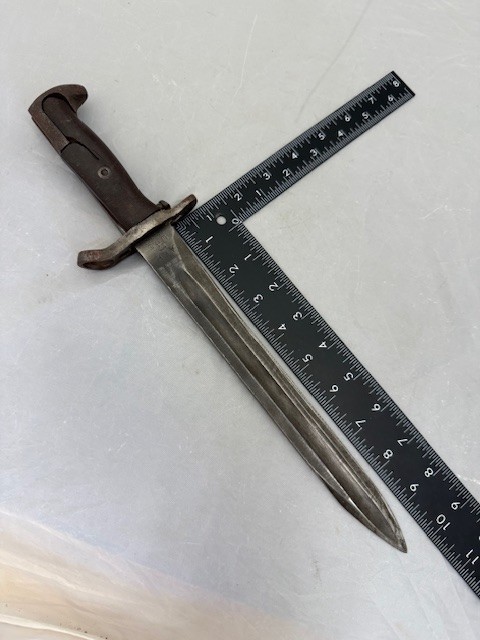 WW2 Original AFH U.S. Flaming Bomb 1943 M1 GARAND 10” BAYONET and SCABBARD