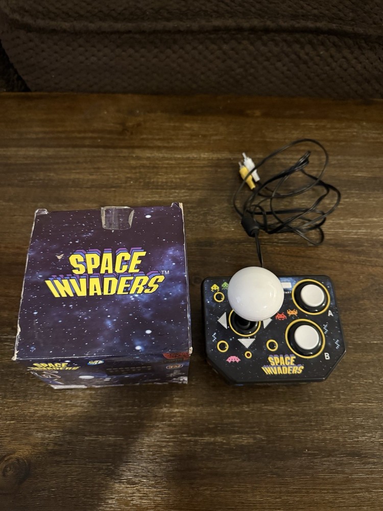 Space Invaders Plug And Play Video Game System w Original Box