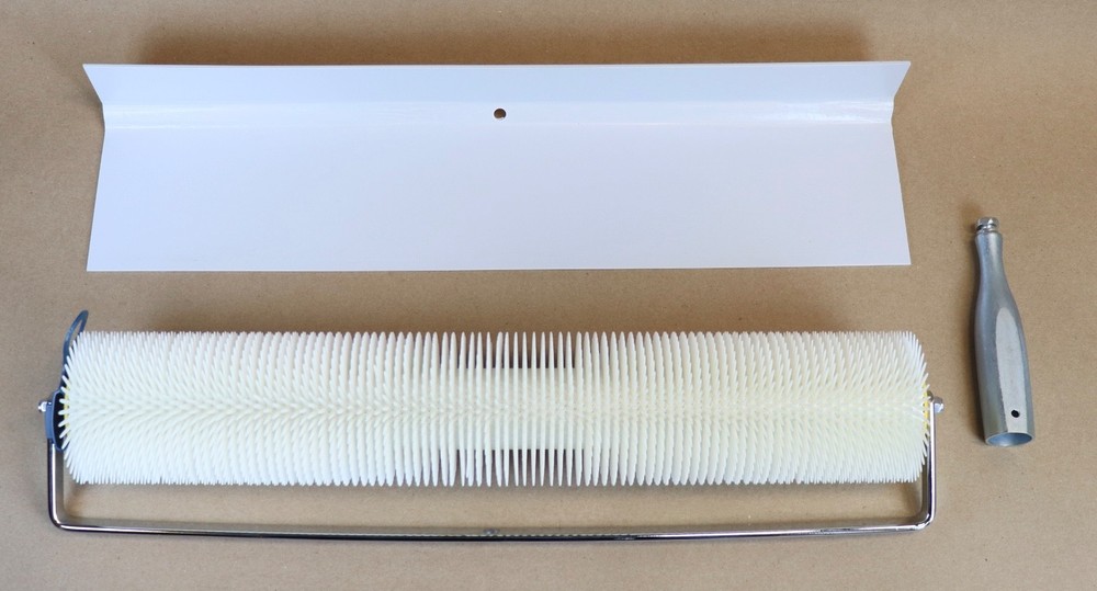 Spiked Screeding Compound Roller 19" Wide Flooring Leveling Tool Backsplash