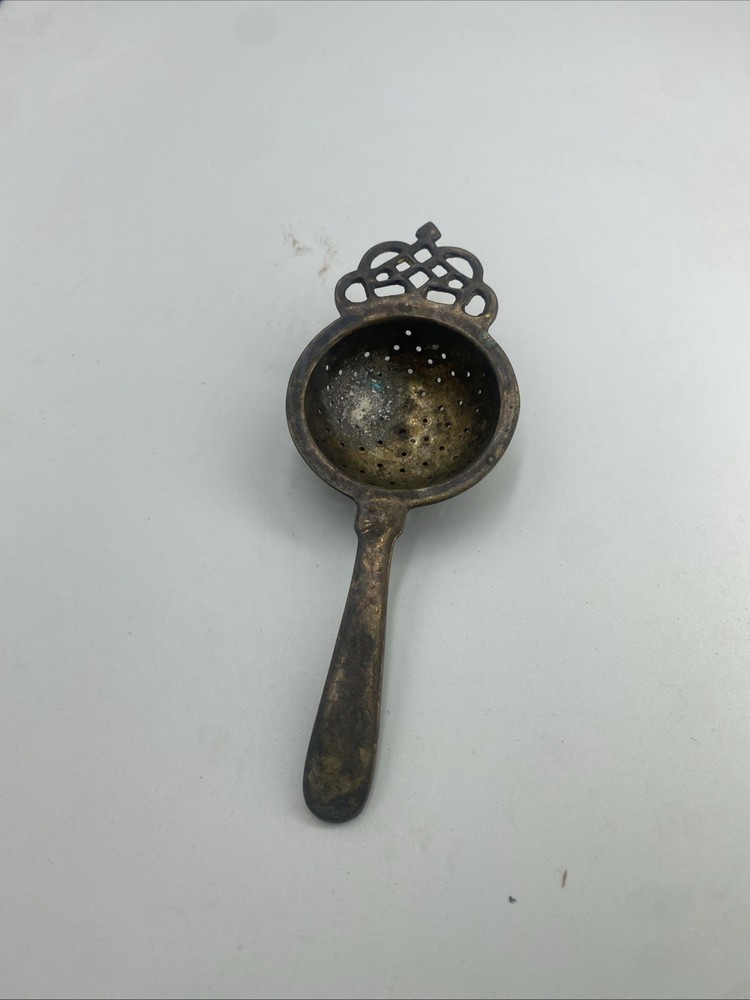 Antique Silver Plated Tea Strainer With Handle - Crown Design Needs Cleaned