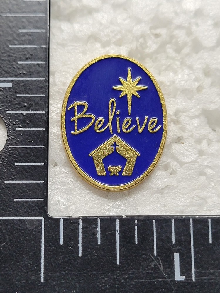 BELIEVE HAT LAPEL PIN PIN BACK USED (DD3090)
