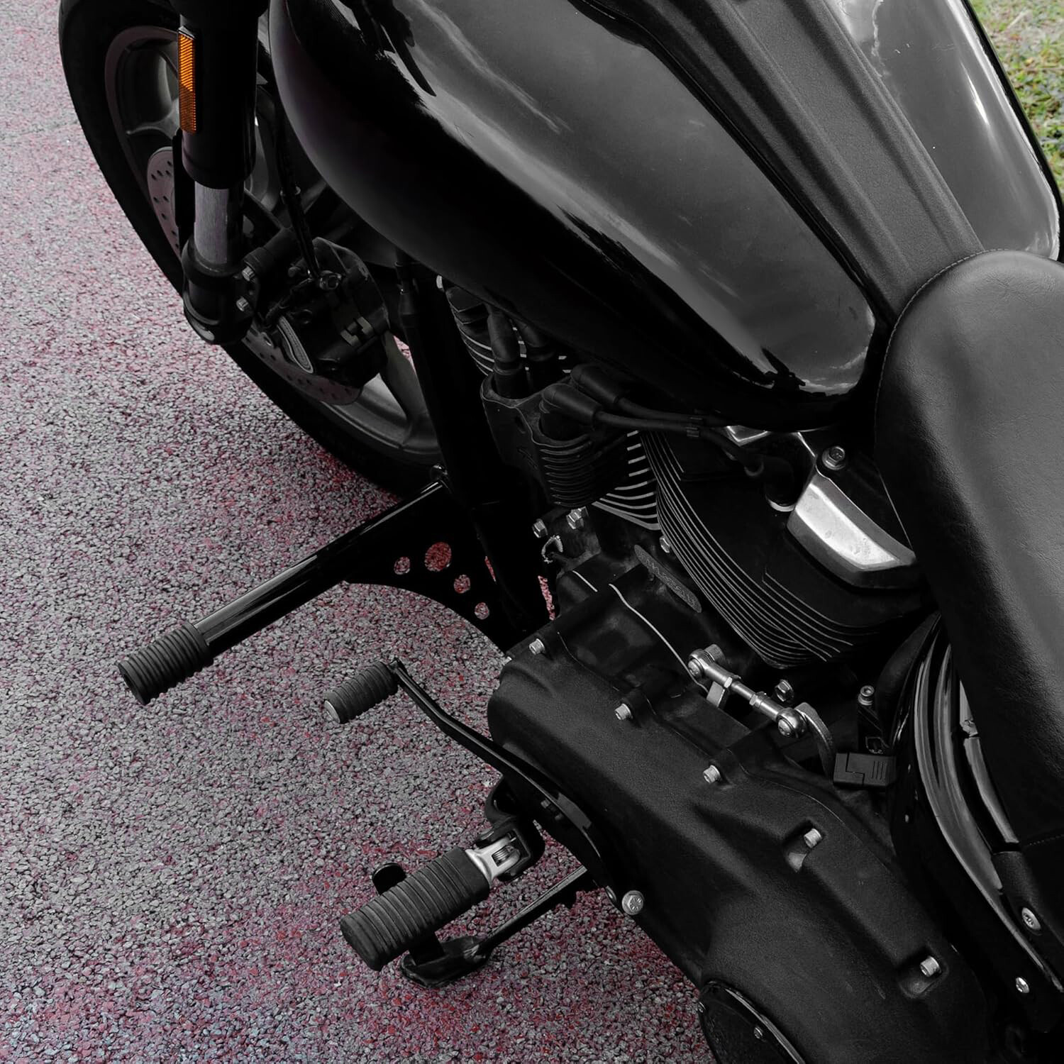 For Harley Softail Front & Rear Engine Guard Crash Bar Low Rider StreetBob 18-25