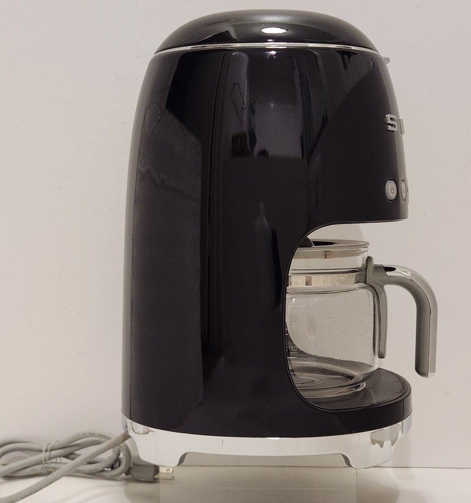 SMEG Model DCF02BLUS 10 Cup Black Drip Coffe Maker Retro Works