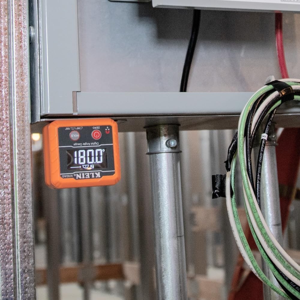 80035 Level, Digital Electronic Level and Angle Gauge Tool Kit with Plumbers ...